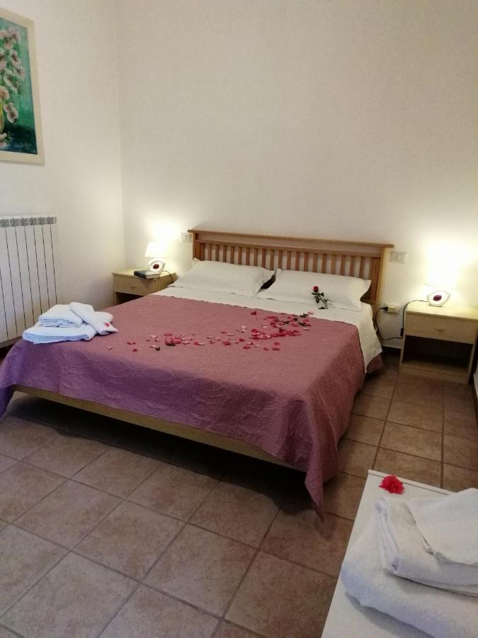 Bed and Breakfast Da Patrizia Альгеро Экстерьер фото